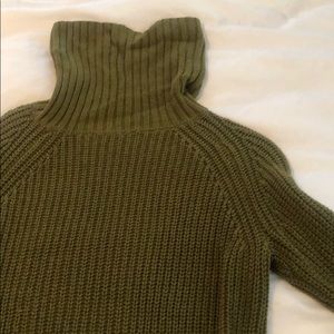 SILENCE & NOISE turtleneck.